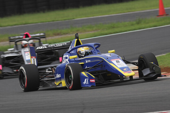 マスタークラス優勝は清水康弘(ART TASTE RACING 324) マスタークラス優勝は清水康弘(ART TASTE RACING 324)