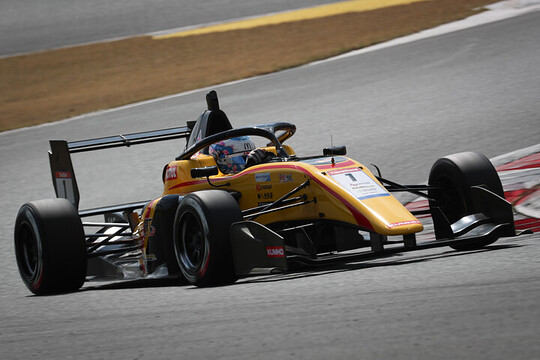 決勝3位はエヴァン・ジルテール(ART Grand Prix with B-MAX) 決勝3位はエヴァン・ジルテール(ART Grand Prix with B-MAX)