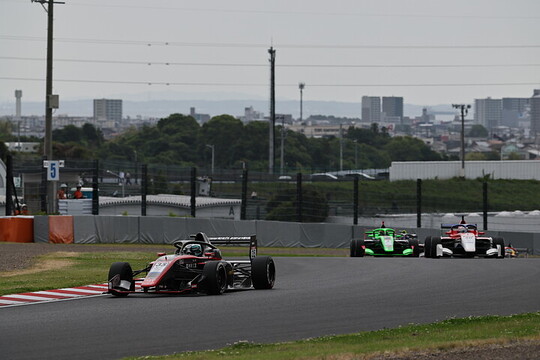決勝がスタートした 決勝がスタートした