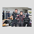 優勝した福住仁嶺と石浦宏明監督（NTT docomo Business ROOKIE）