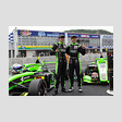 1-2フィニッシュを達成した三井優介と卜部和久